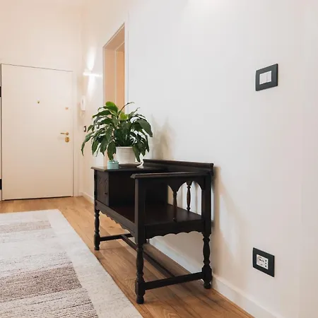 Casa Birca Апартаменты *