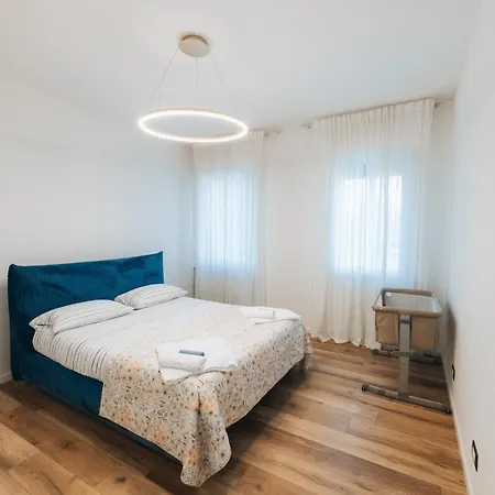 Casa Birca Apartament Treviso